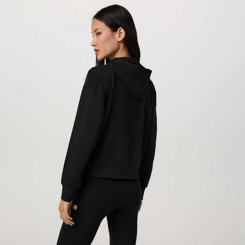 Vuori Chandail &agrave; capuchon moderne Halo pour femmes
