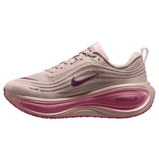 Nike Women's Vomero Plus Running Shoe