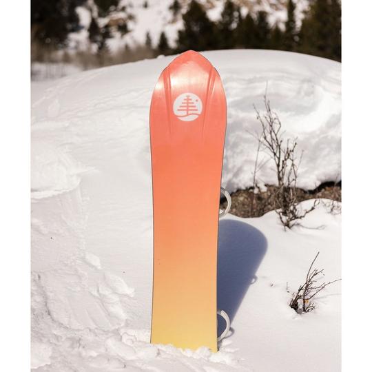 Unisex Family Tree 3D Deep Daze Snowboard [2025] | Burton