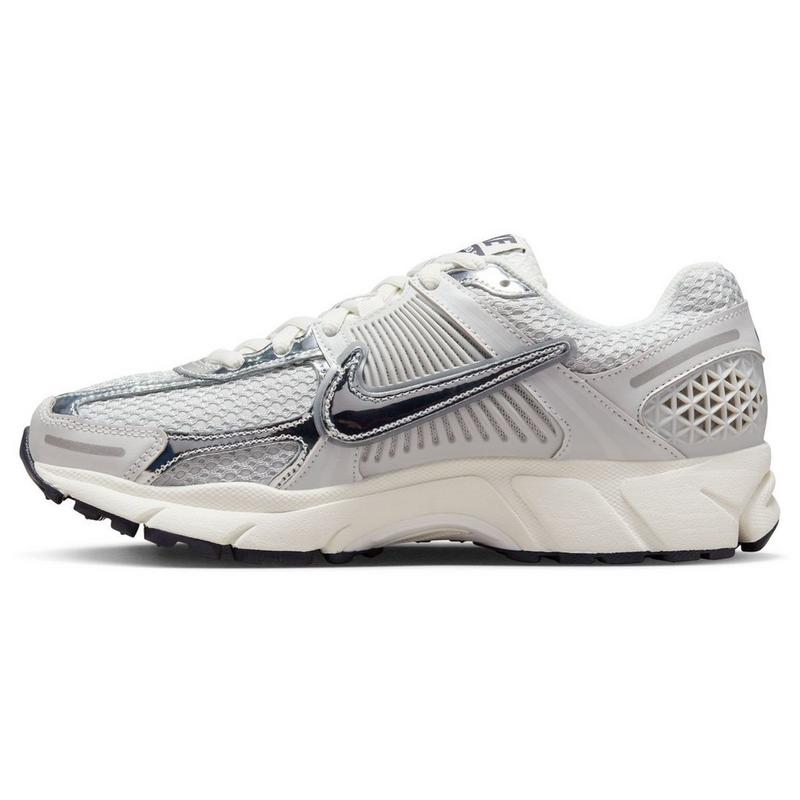 Nike Chaussures Zoom Vomero 5 pour femmes