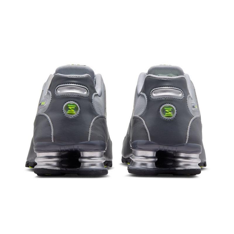 Nike Men's Shox NZ Shoe