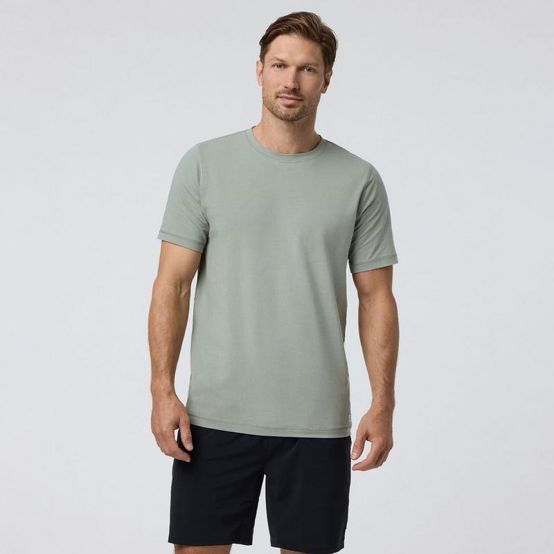 Vuori Men's Tuvalu T-Shirt