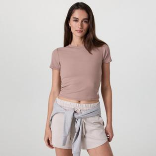 Vuori Women's Pose Fitted T-Shirt