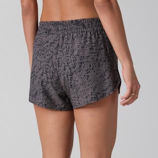 Vuori Women's Clementine 2.0 4" Short