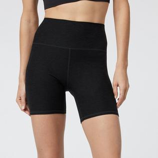 Vuori Women's Clean Elevation Shorty 6" Bike Short