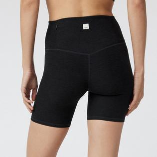 Vuori Women's Clean Elevation Shorty 6" Bike Short