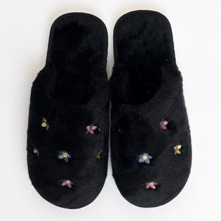 Lyla + Luxe Women's Faux Fur Flower Slipper
