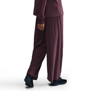 Nike Pantalon pliss&eacute; Sportswear pour femmes