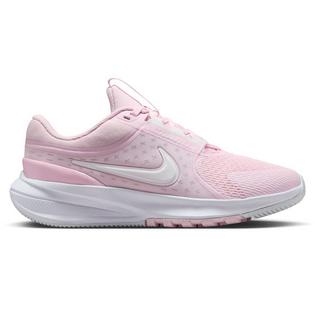 Nike Juniors' [3.5-7] Star Runner 5 Running Shoe