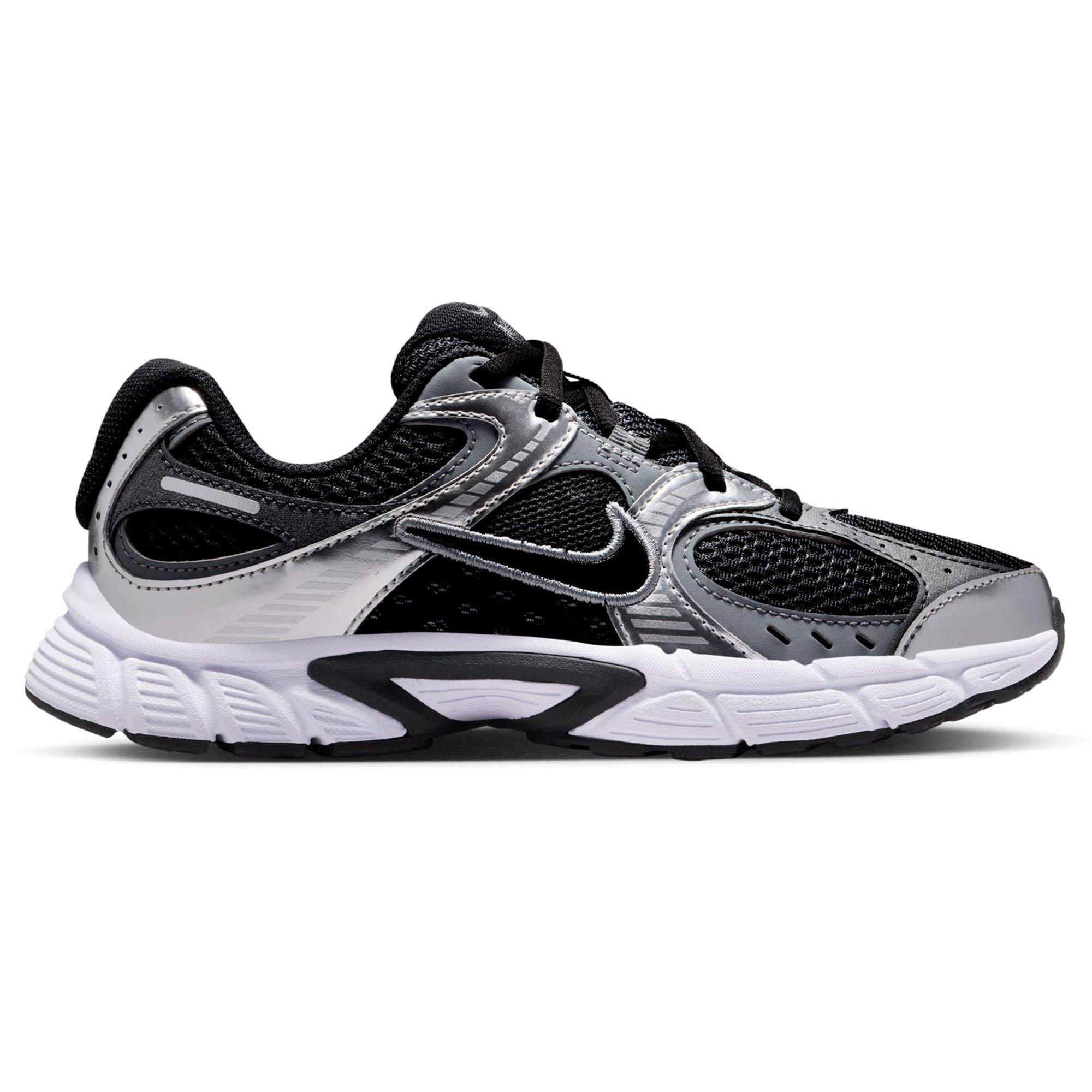 A♡J Juniors' [3.5-7] V5 RNR Shoe | Nike | Sporting Life Online