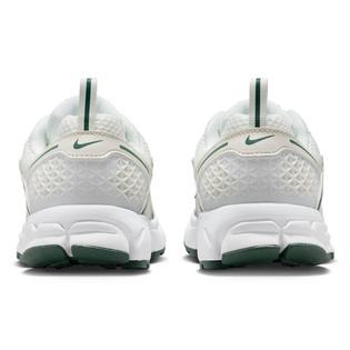 Nike Chaussures Vomero 5 pour juniors [3,5-7]