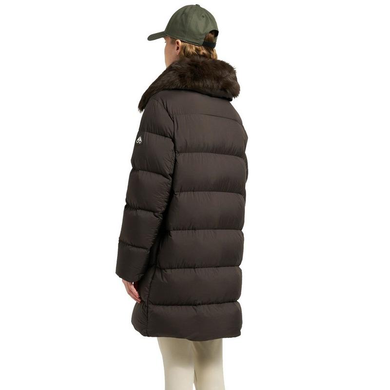 Moose Knuckles Manteau long bouffant avec col en rason Belle Dune pour femmes