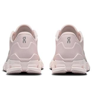 On Chaussures d'entra&icirc;nement Cloud X 4 AD pour femmes