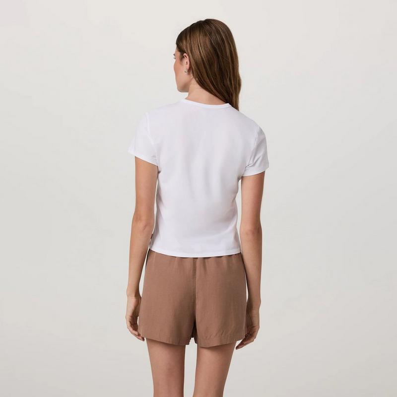 Vuori Women's Short Sleeve Feather Classic T-Shirt