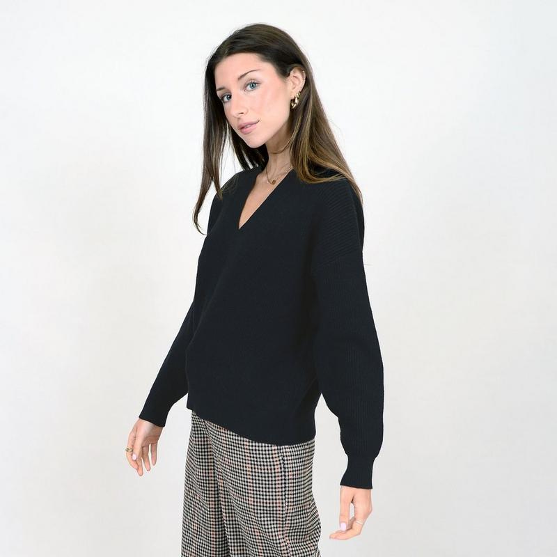 Oak & Ivy Chandail &agrave; col en V Manuela pour femmes