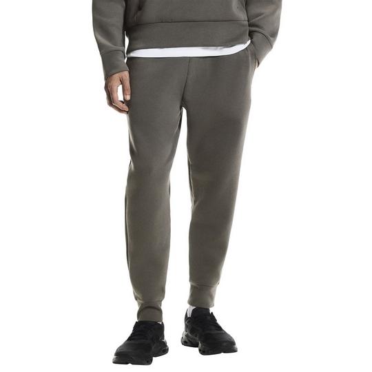 On Men s Focus Tech Sweatpant
