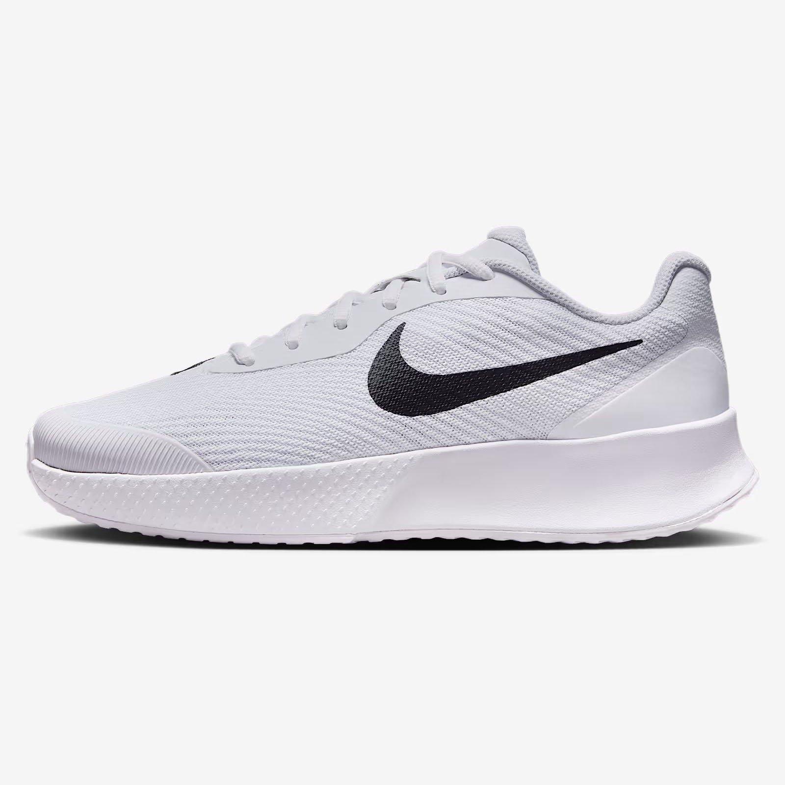 Nike | Women's Vapor Lite 3 Hard Court Tennis Shoes, White, Size 7.5