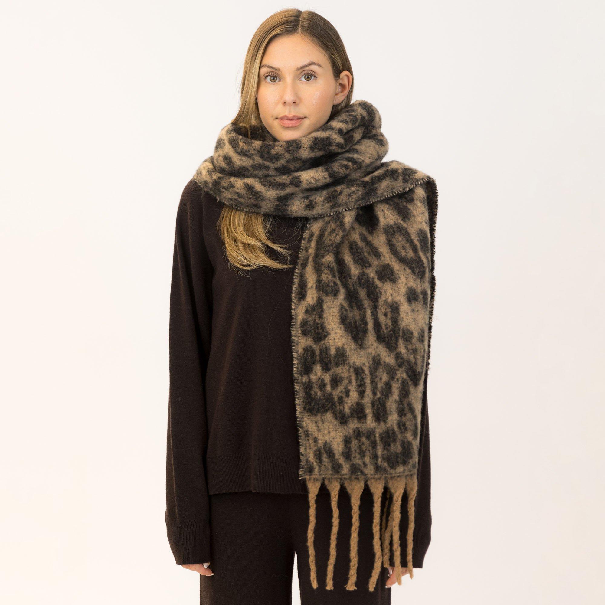 小物 MELT THE LADY large logo scarf 小物 MELT THE LADY large logo scarf MELT THE LADY large logo