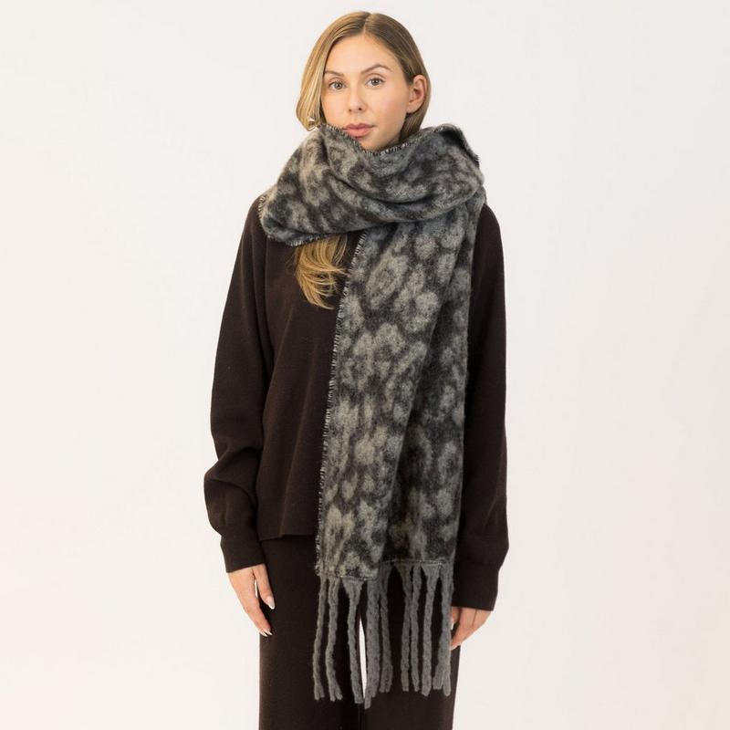Lyla + Luxe Women's Leopard Tassel Scarf