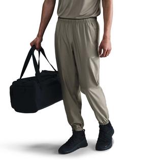 Nike Pantalon ajust&eacute; Form Dri-FIT pour hommes