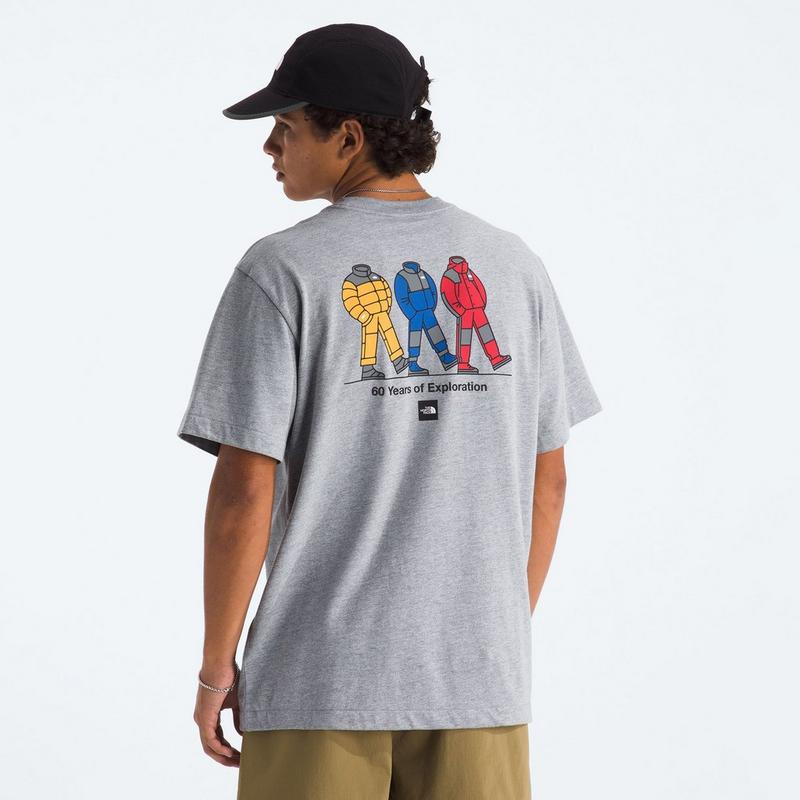 The North Face T-shirt &agrave; coupe d&eacute;contract&eacute;e TNF Celebration pour hommes