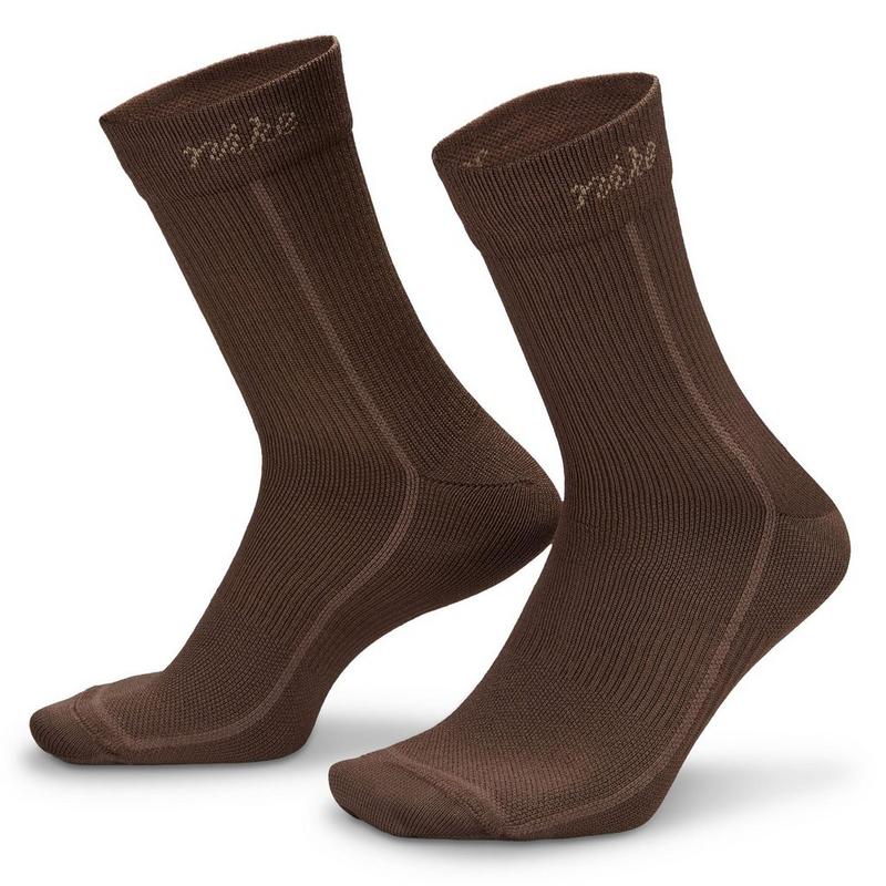 Nike Chaussettes mi-mollet l&eacute;g&egrave;res pour femmes (paquet de 2)