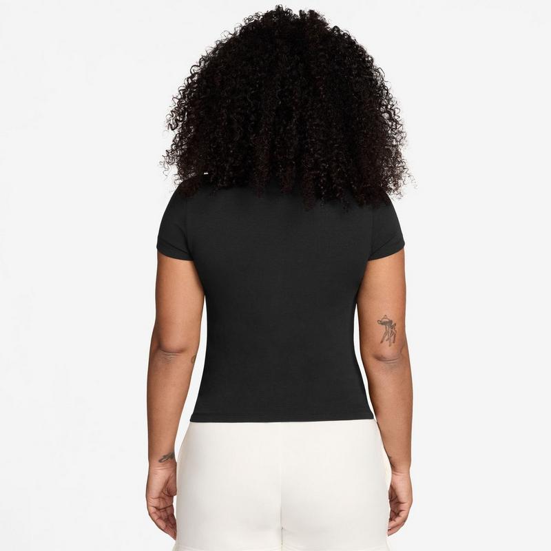 Nike Women's Sportswear IWD Photo Slim T-Shirt