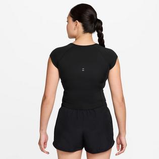Nike Haut &agrave; manches courtes Tempo Swoosh Dri-FIT pour femmes