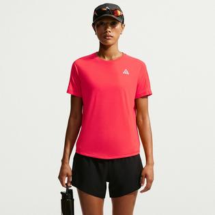 Nike Haut &agrave; manches courtes ACG Dri-FIT pour femmes