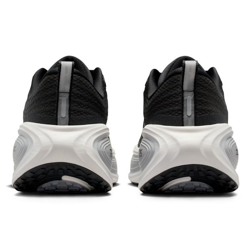 Nike Chaussures de course Vomero Plus pour hommes