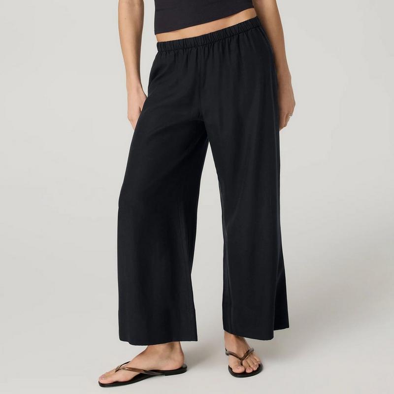 Vuori Women's Trestles Twill Crop Wide Leg Pant