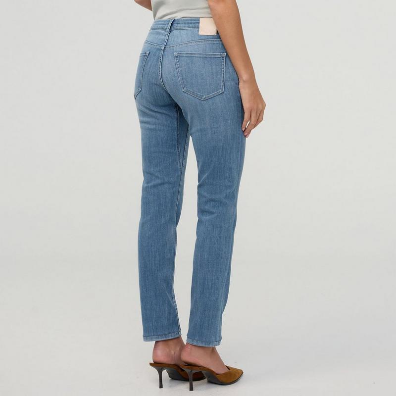 DUER Women's Performance Denim Girlfriend Jean