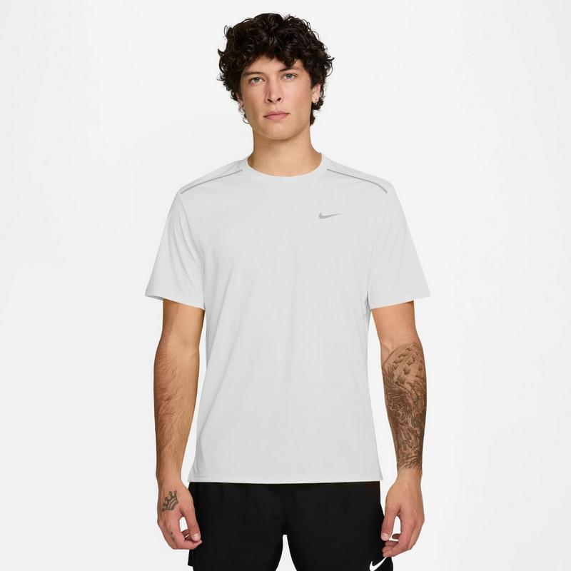 Nike Haut &agrave; manches courtes Miler Dri-FIT pour hommes