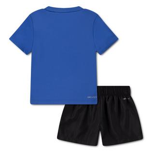 Nike Ensemble t-shirt Dri-FIT et short pour enfants [2-4T]