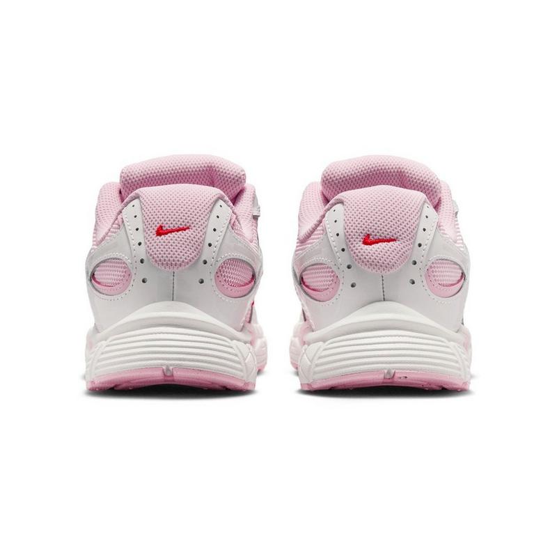 Nike Juniors' [3.5-7] V5 RNR Shoe