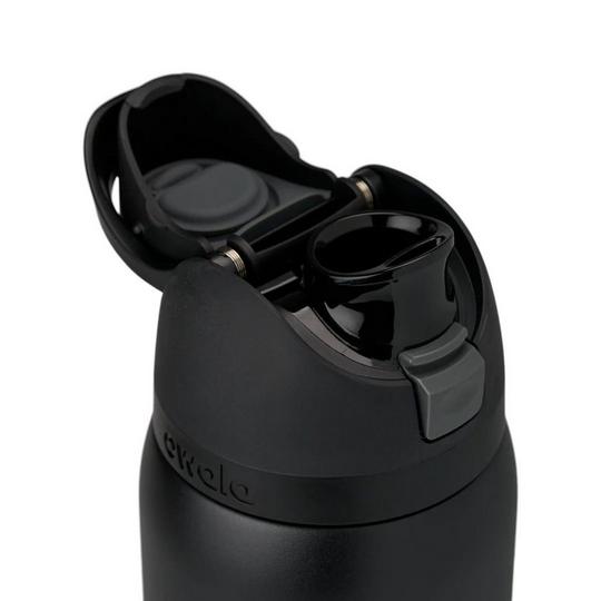 FreeSip Water Bottle (32 oz - Very Very Dark) | Sporting Life Online
