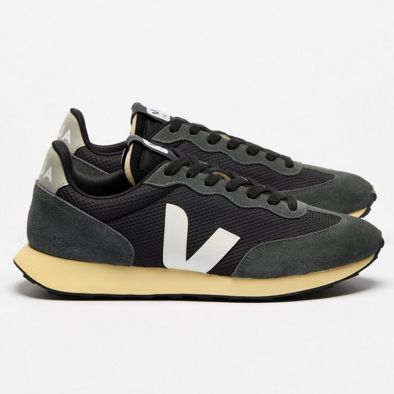Veja Men's Rio Branco II Alveomesh Shoe