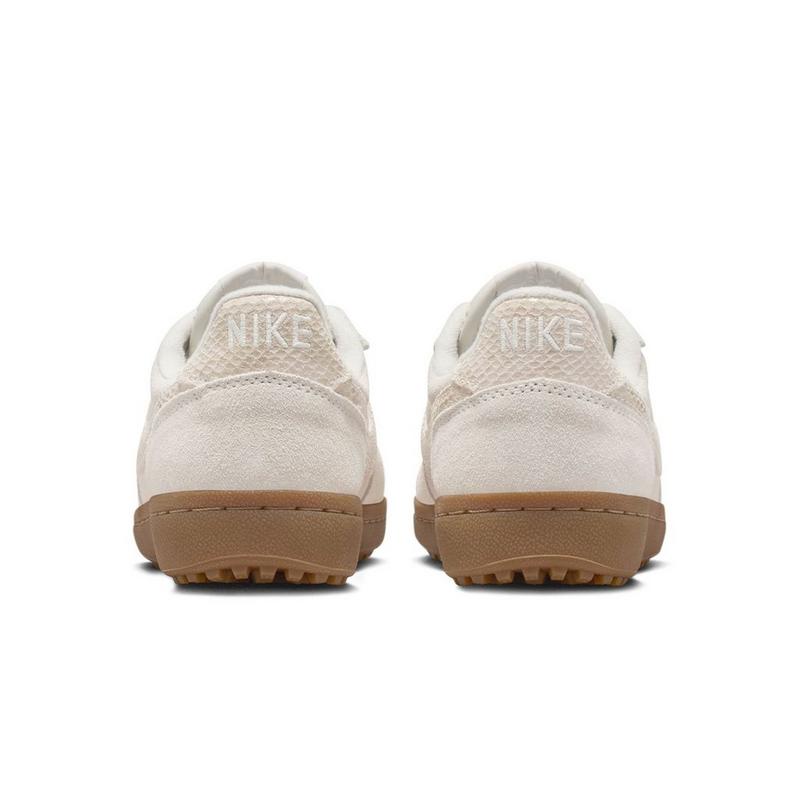 Nike Chaussure Field General pour femmes