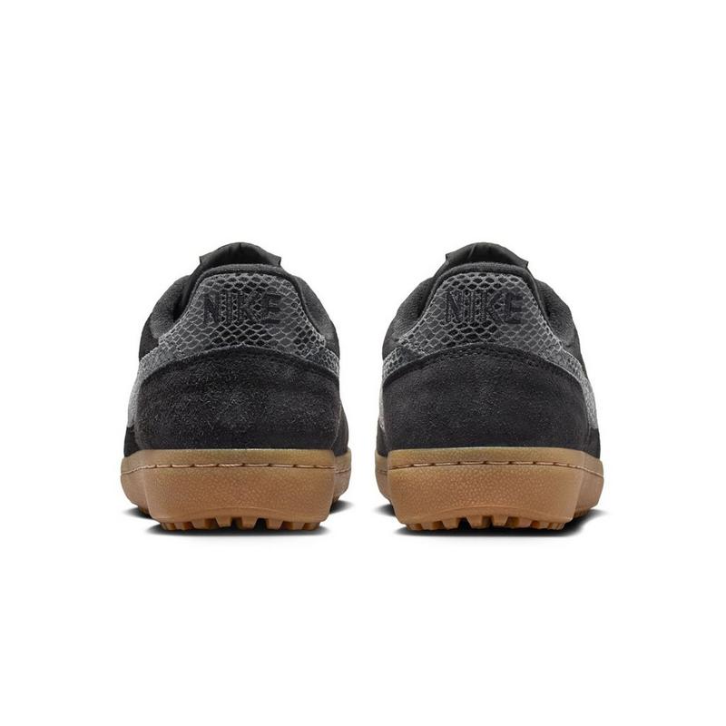 Nike Chaussures Field General pour femmes
