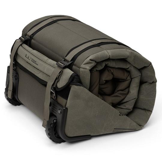 Snow Roller Pro Ski & Snowboard Bag (127L) | Db Journey | Sporting