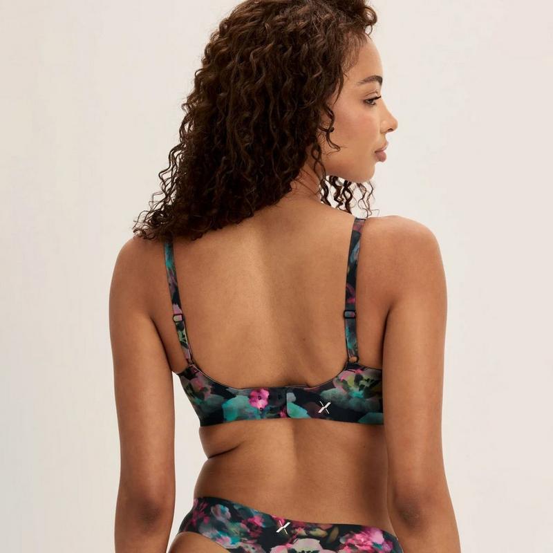Knix Soutien-gorge Revolution V-Neck (taille plus) pour femmes