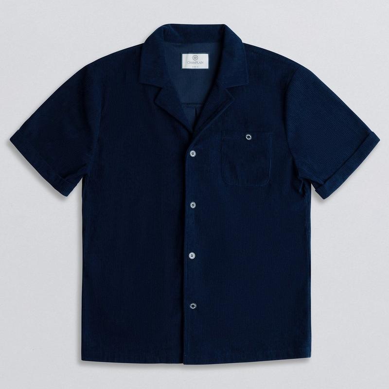 Champlain Chemise &agrave; col camp en velours c&ocirc;tel&eacute; pour hommes