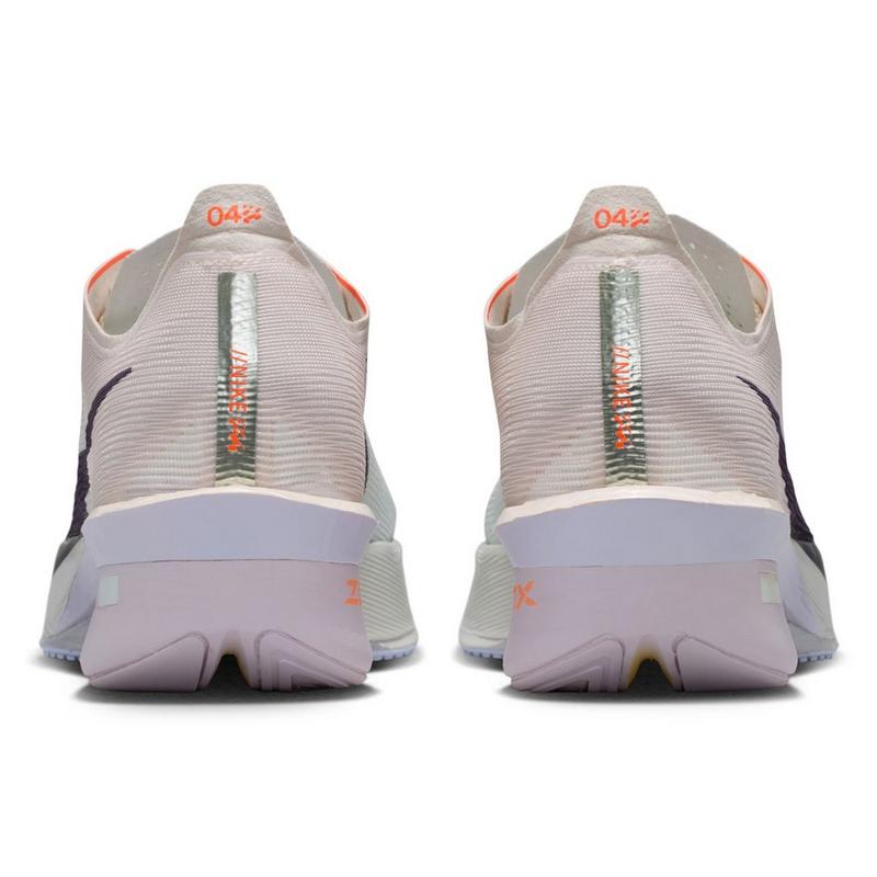 Nike Women's Vaporfly 4 Road Racing Shoe