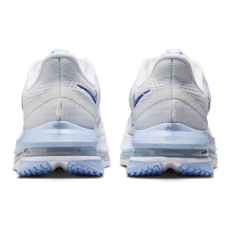 Nike Women's Pegasus Premium Running Shoe