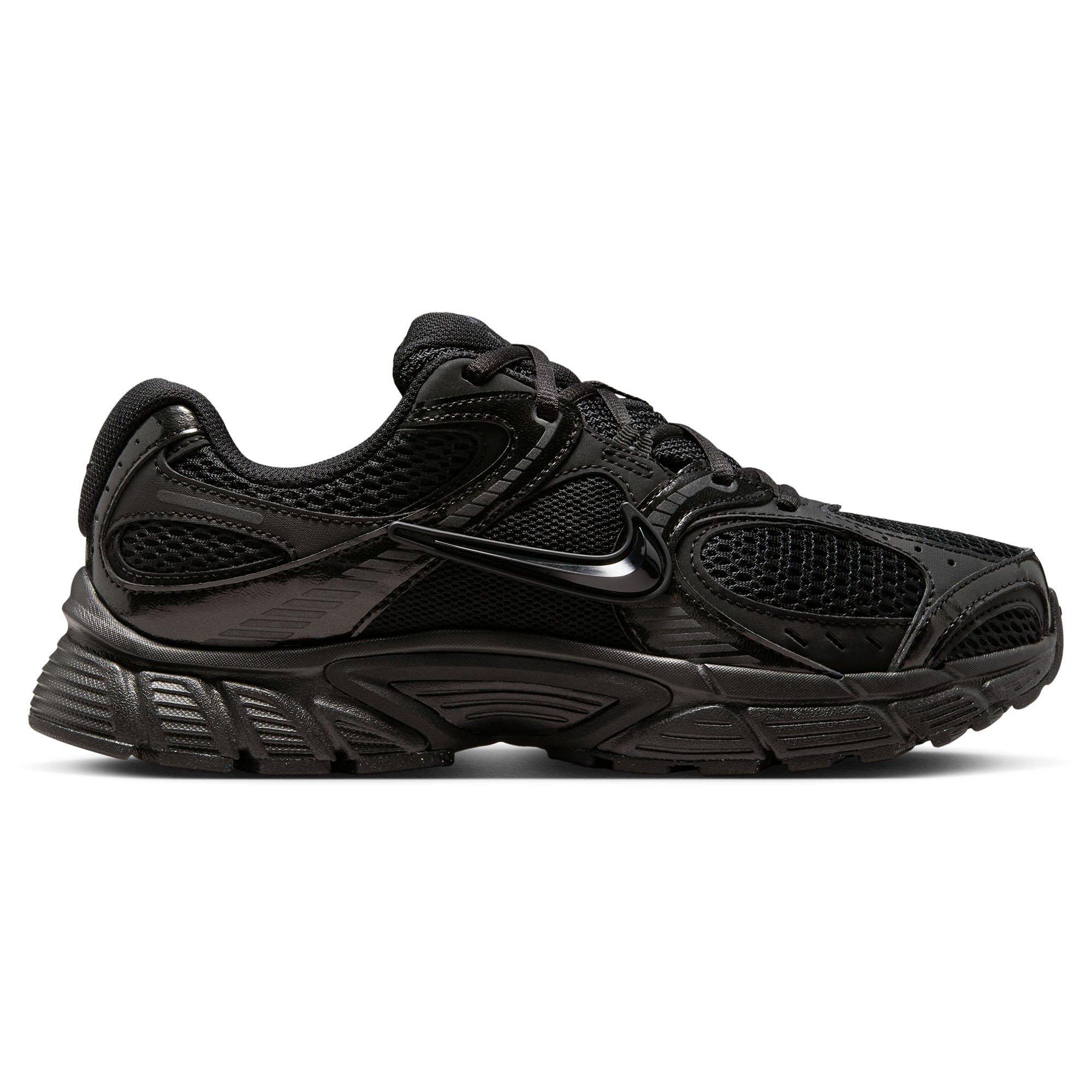 Nike | Women's V5 RNR Shoes, Black/Anthracite, Size 9.5