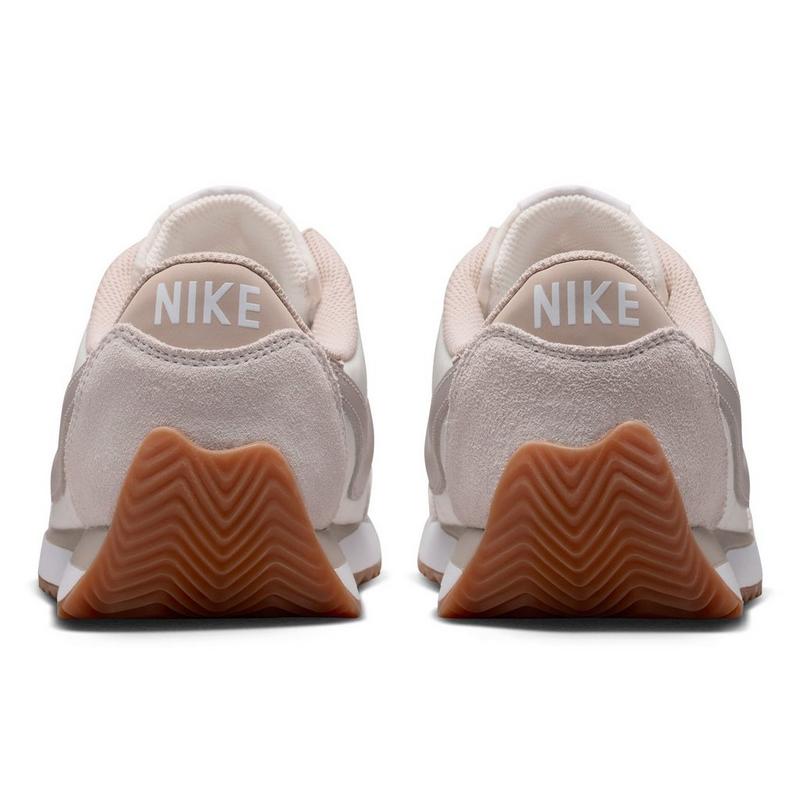 Nike Chaussures Pacific pour femmes
