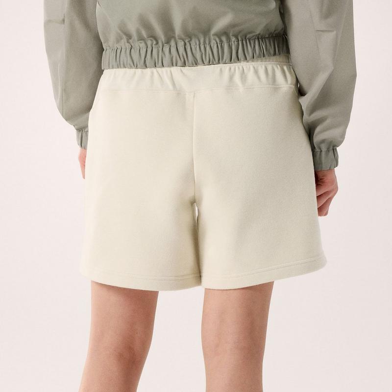 Arc'teryx Short en molleton Emblem 6 po pour femmes