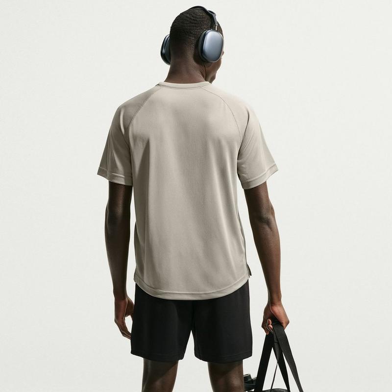 Nike Haut &agrave; manches courtes Flex Dri-FIT pour hommes