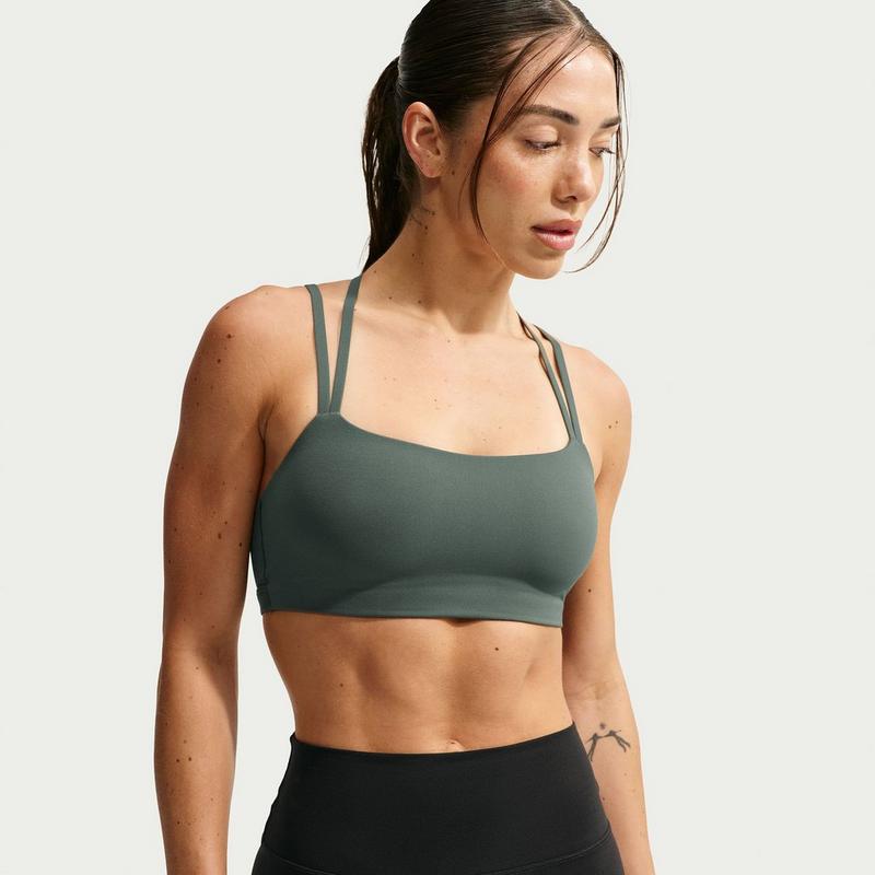 Nike Soutien-gorge de sport rembourr&eacute;e Zenvy pour femmes - Soutien l&eacute;ger