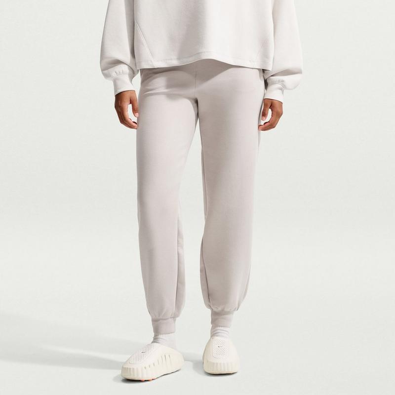 Nike Pantalon de jogging &agrave; taille haute 24.7 ImpossiblySoft pour femmes